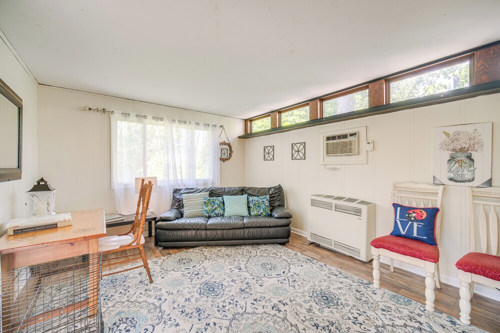 9 Mi to Cleveland: Home Near Hospitals & Colleges