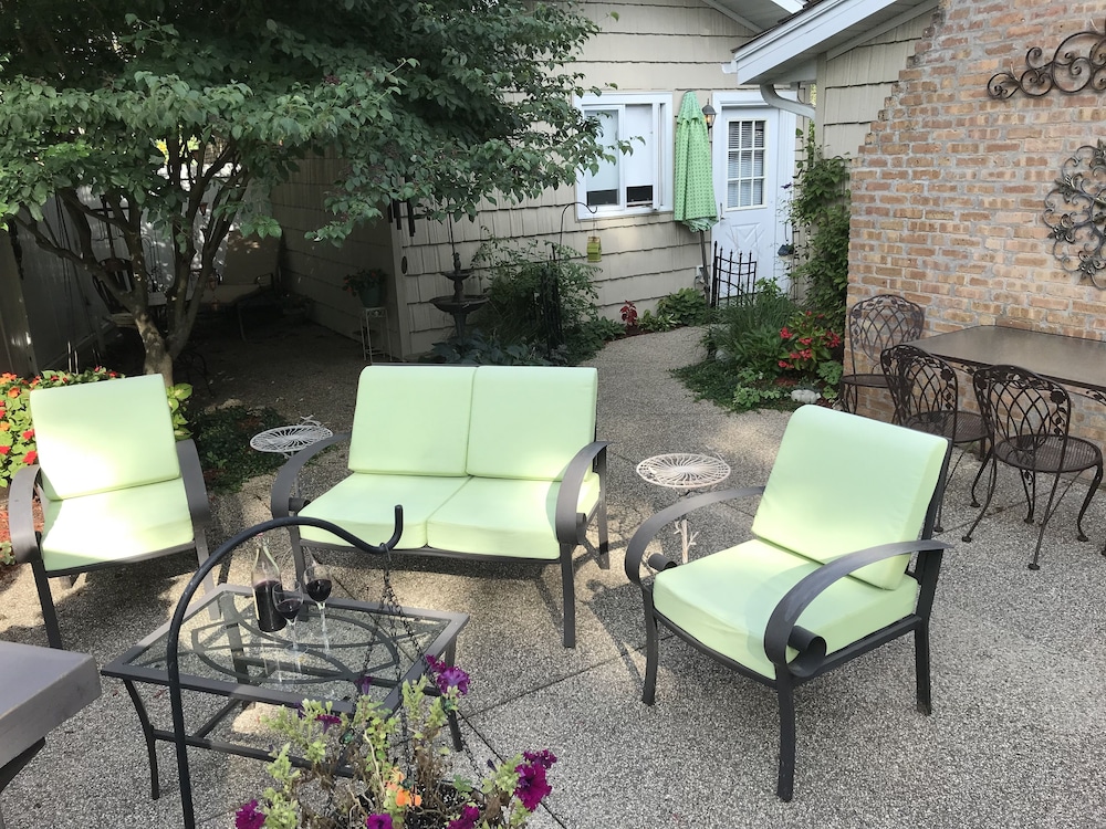 1810 Emerson House Bed & Breakfast - Adults Only view 2