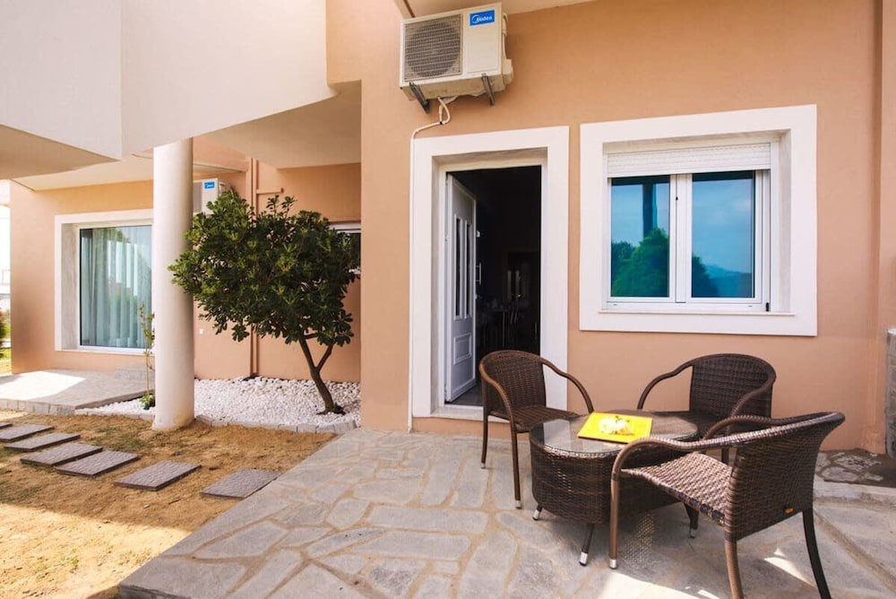 Votsalo Seaside Retreat-bespoke Luxury Home photo 5