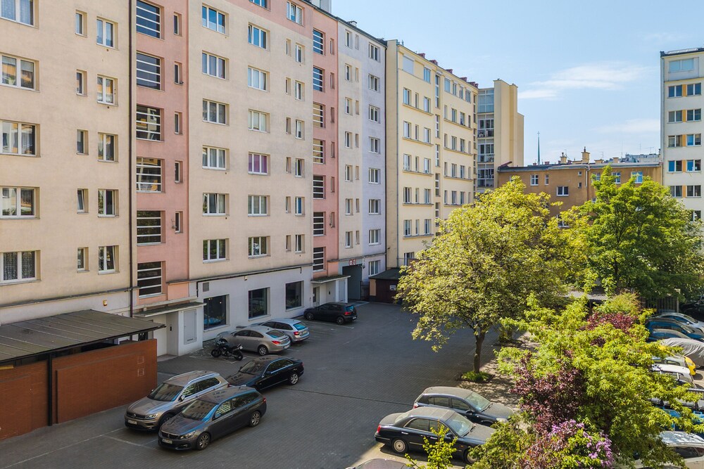 Skwer Kościuszki Apartment by Renters view 2