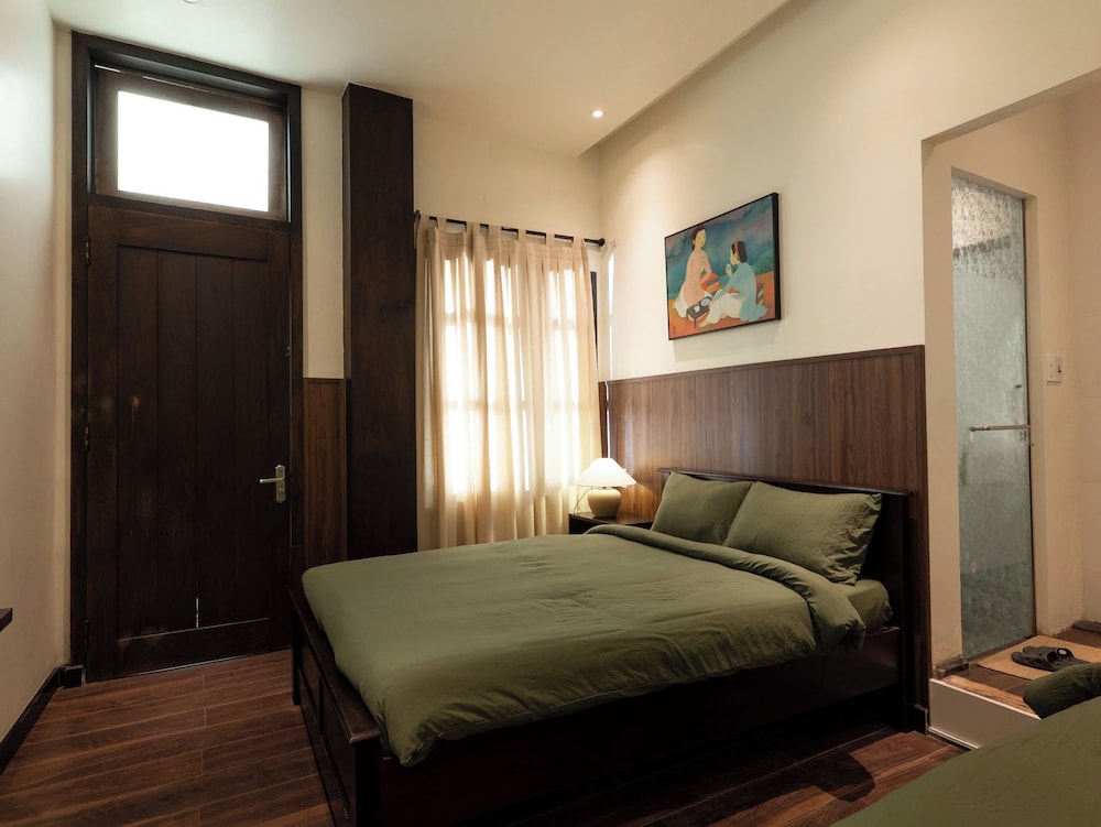 Pha Boutique House