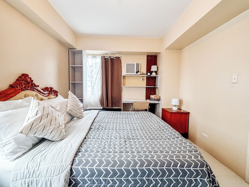 Elegant 2 Bedrooms With Pool View