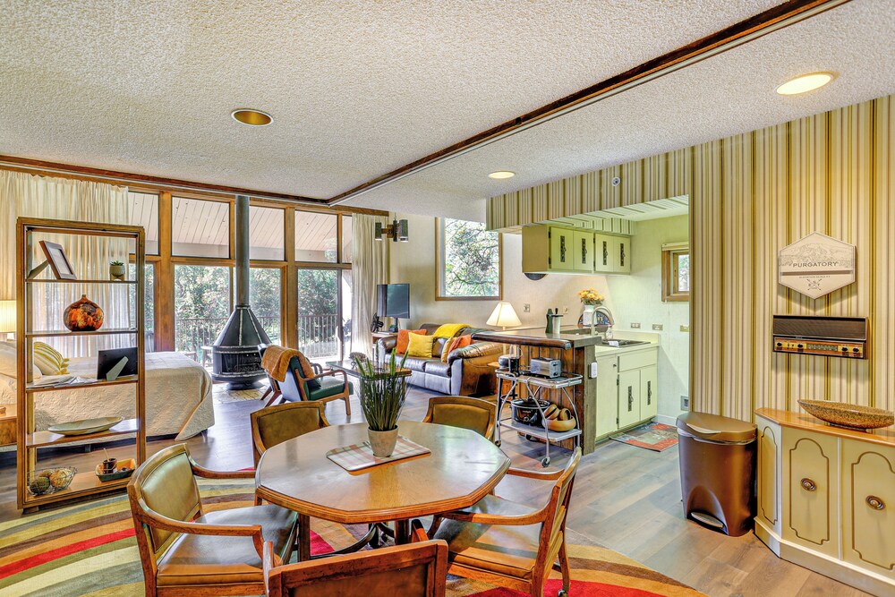 10 Mi to Skiing: Durango Condo w/ Golf Course View