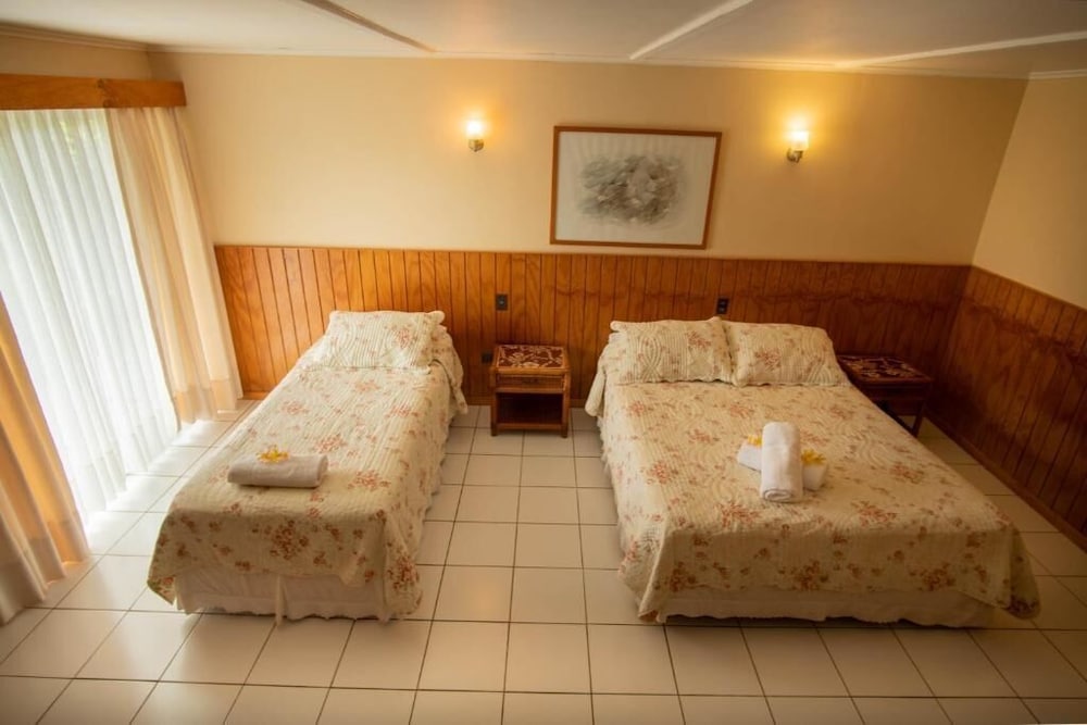 Maru Lodge