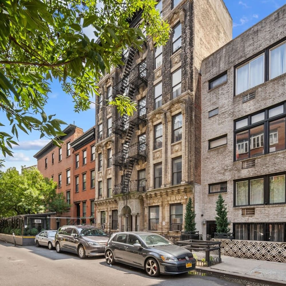 Charles Court II by Rovetravel West Village Loft