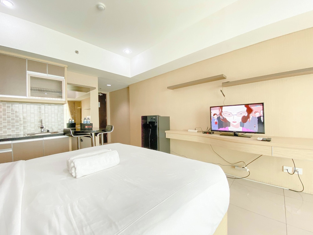 Well Designed Studio at Tamansari La Grande Apartment