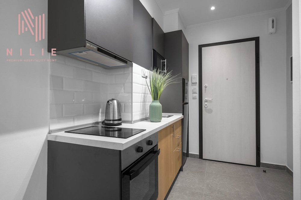 Bonsai Studios & Apartments, Nilie Hospitality MGMT