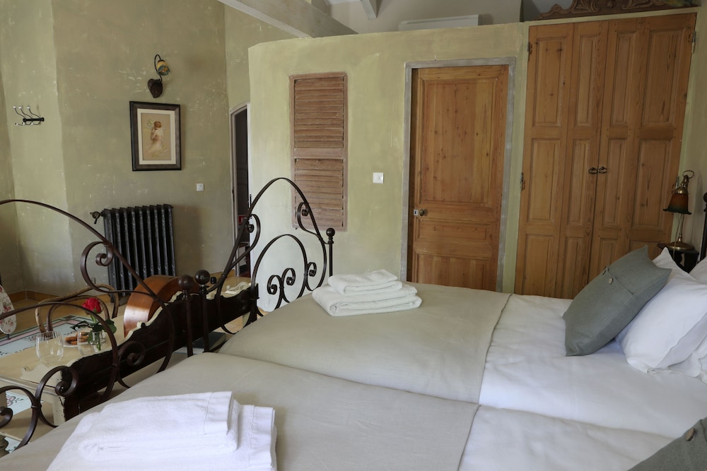 Orange Vacations - Justin de Provence - Property Image 47