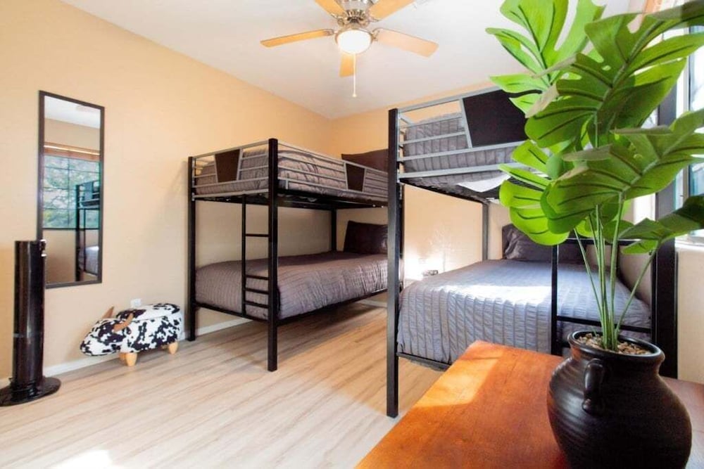 Casa Alessia 4br Home & Heated Pool 4 Bedroom Home