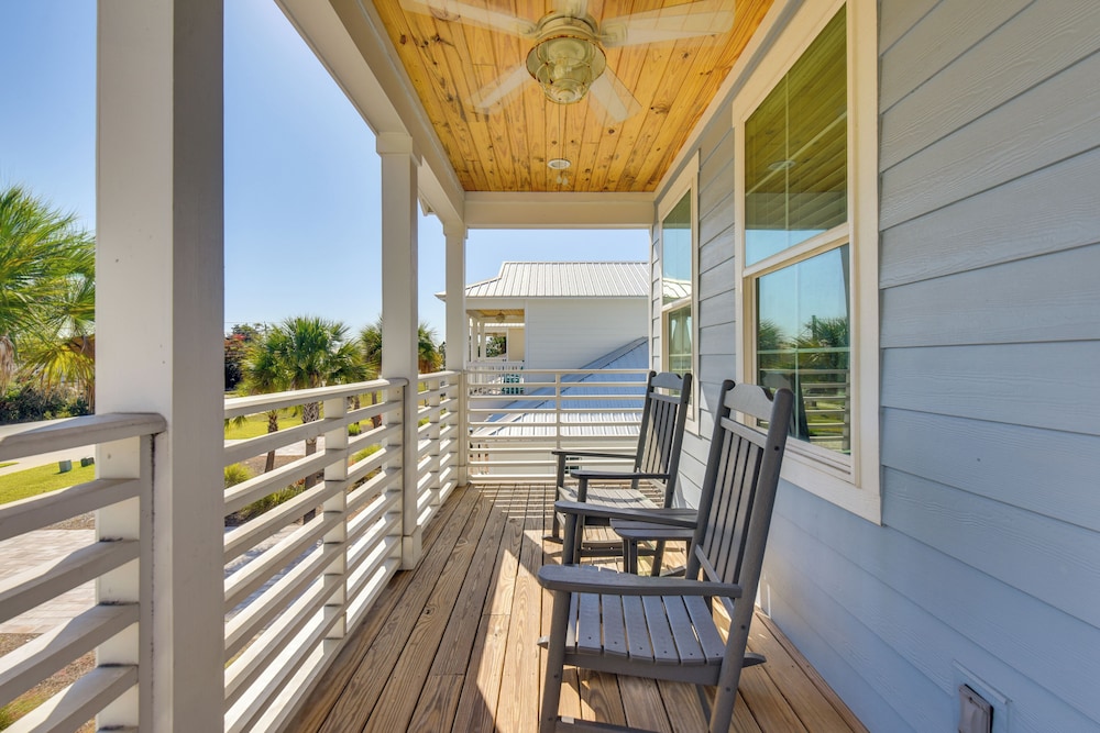Walk to Pier: Modern PCB Getaway w/ Private Pool!