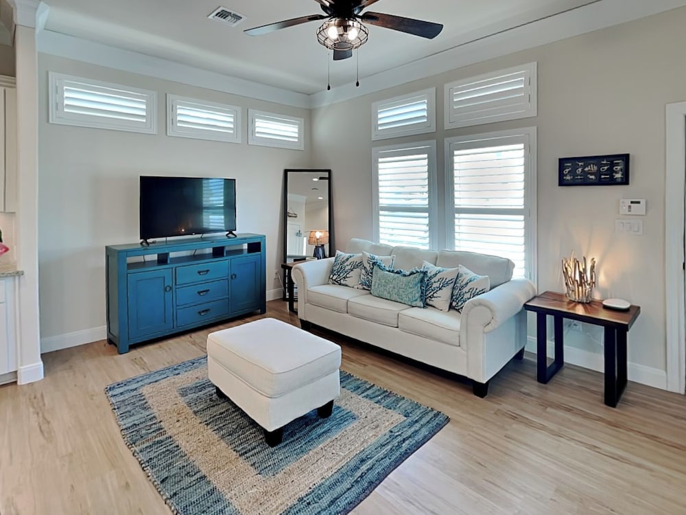 Coastal Zest by Silver Sands Vacation Rentals