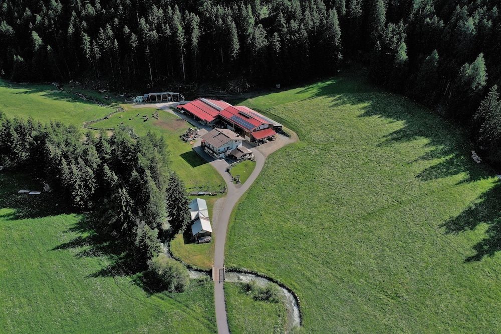 Valrunzhof view 2