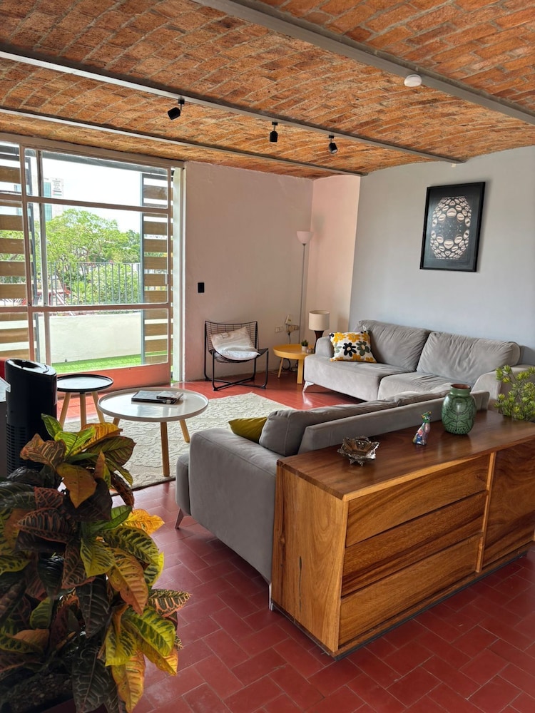Nube Mia Hostel