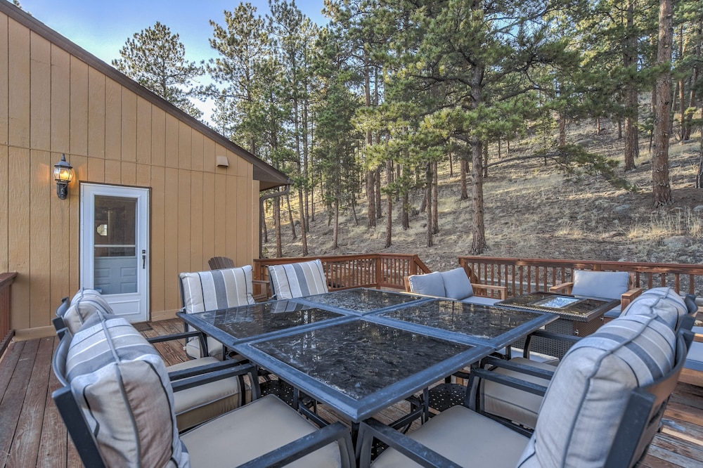 Paradise Cabin view 4