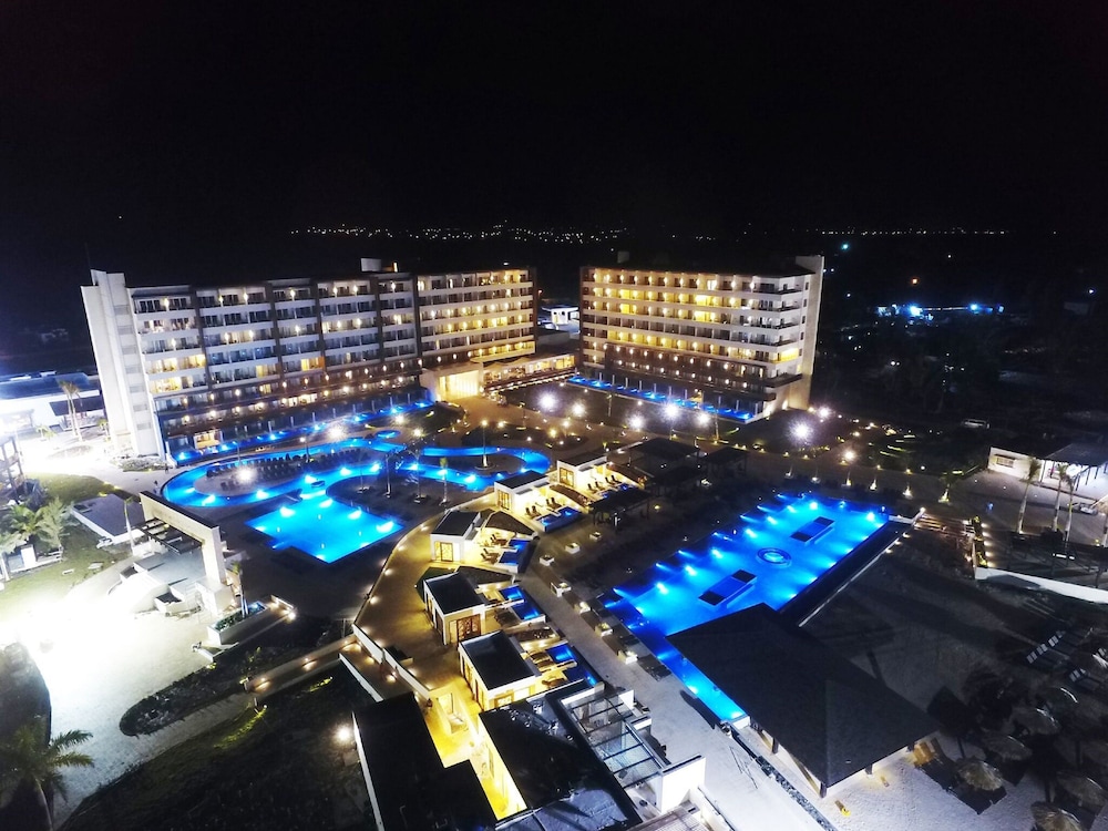 Jamaica Vacations - Royalton Blue Waters Montego Bay, An Autograph Collection All Inclusive Resort - Property Image 154