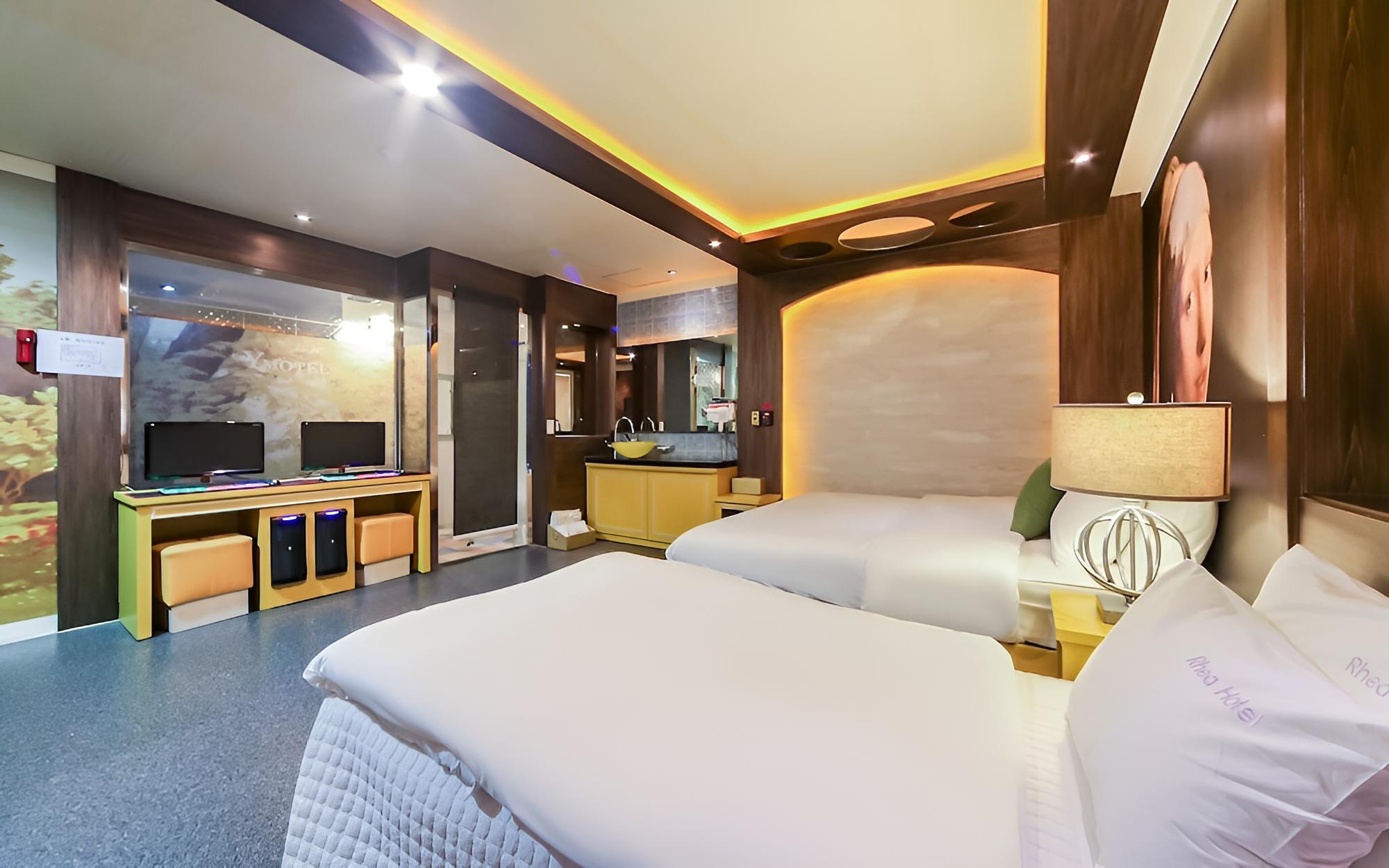 Gimhae Jangyu Vibe Hotel