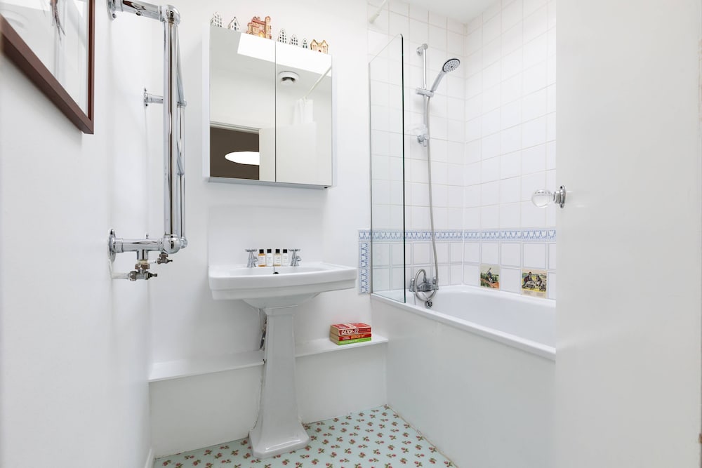 Courtfield Mews by Onefinestay