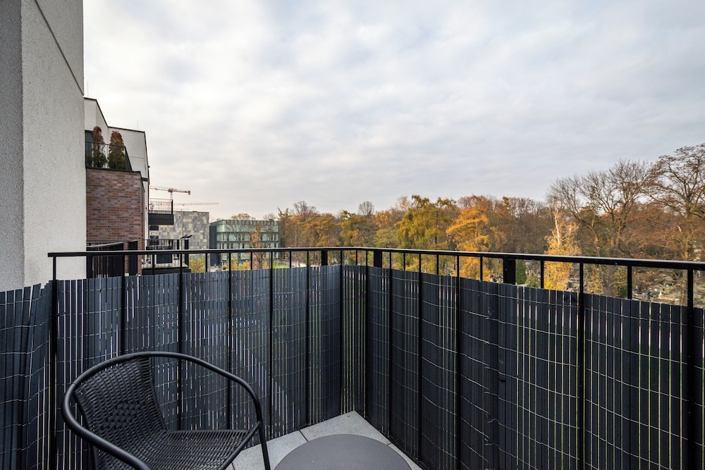 RentPlanet - Apartament Rakowicka view 3