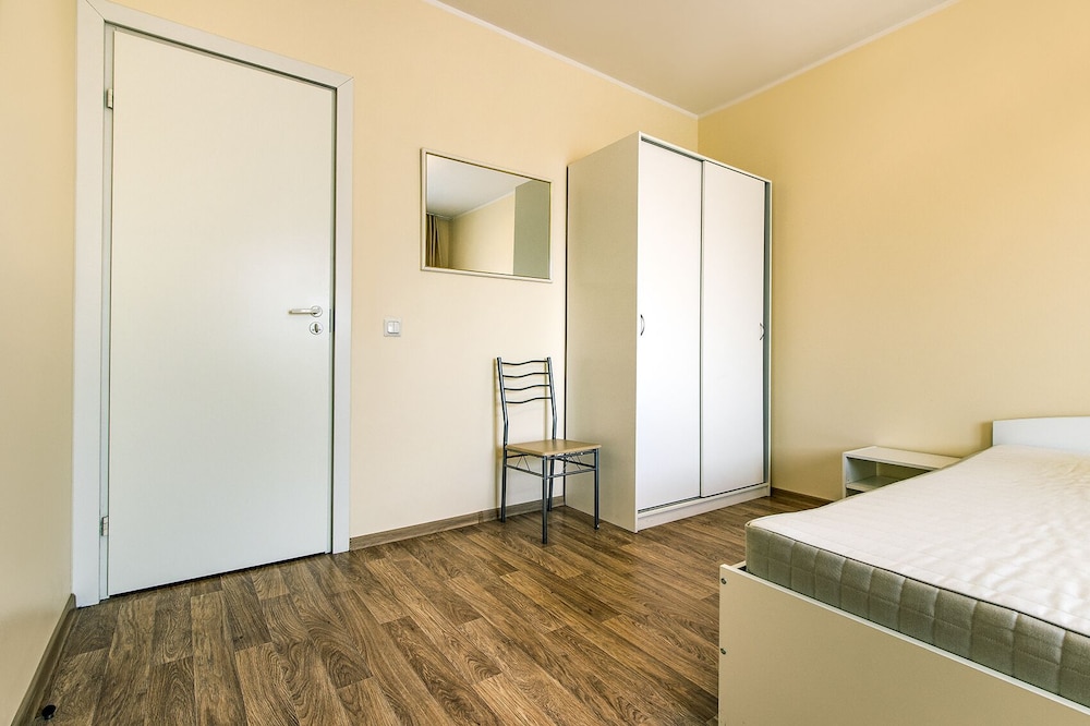 Apartment on Vasilyevsky Island 3 view 5