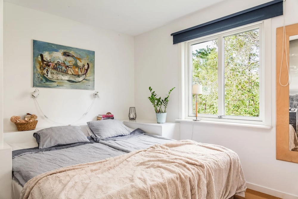 Dream Stay Seafront Villa Padel Court
