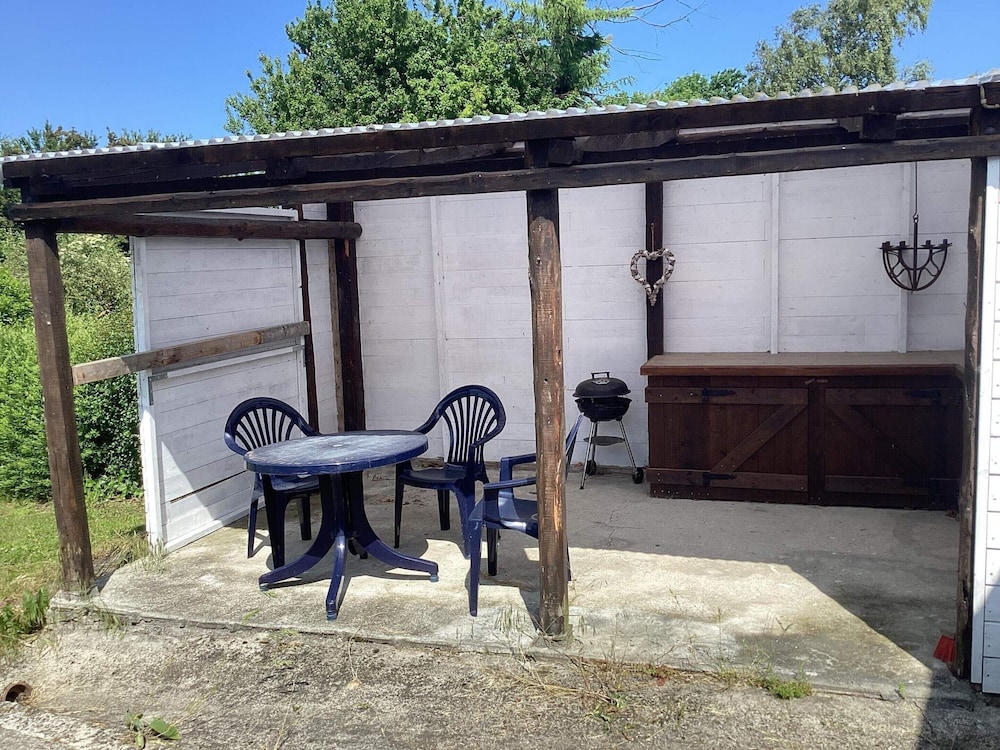 6 Person Holiday Home in Horslunde