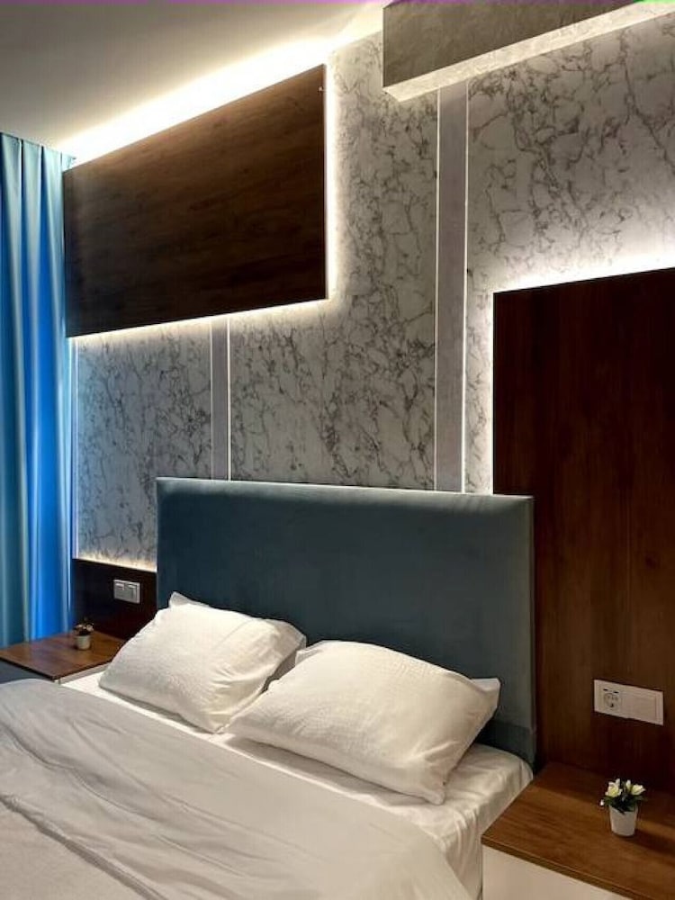 Brand-new Luxurious Studio Near Mall of Istanbul