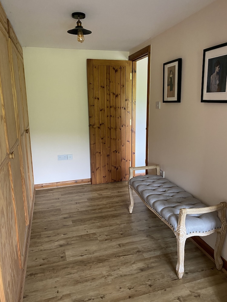 Little Cottage - A Peaceful 3Bd Retreat For 5