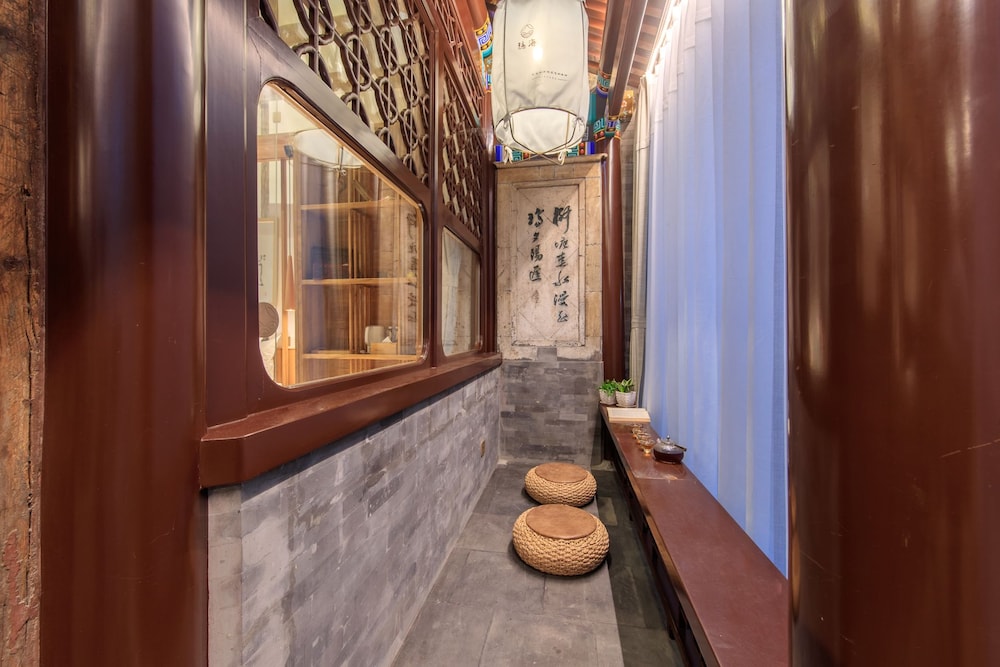 Isvara Flowing Ocean Guesthouse