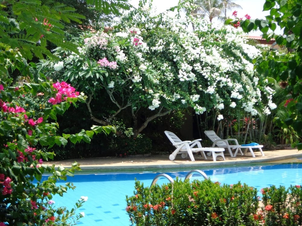 Beachfront Oasis With Private Pool and Jacuzzi on Samui's Bang Por Beach