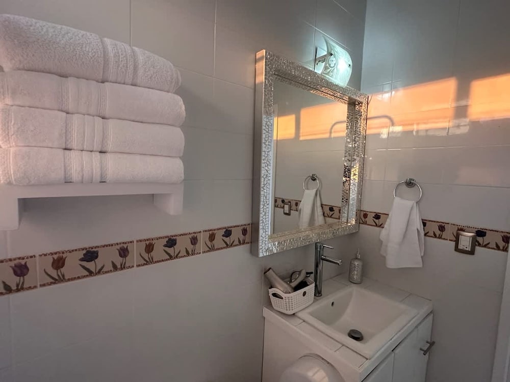 Family Friendly Haven Villa in Chapala