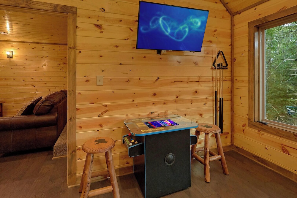 Adventure Lodge