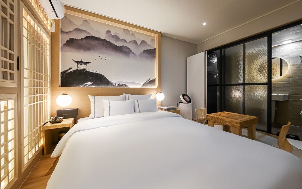 Photo 47