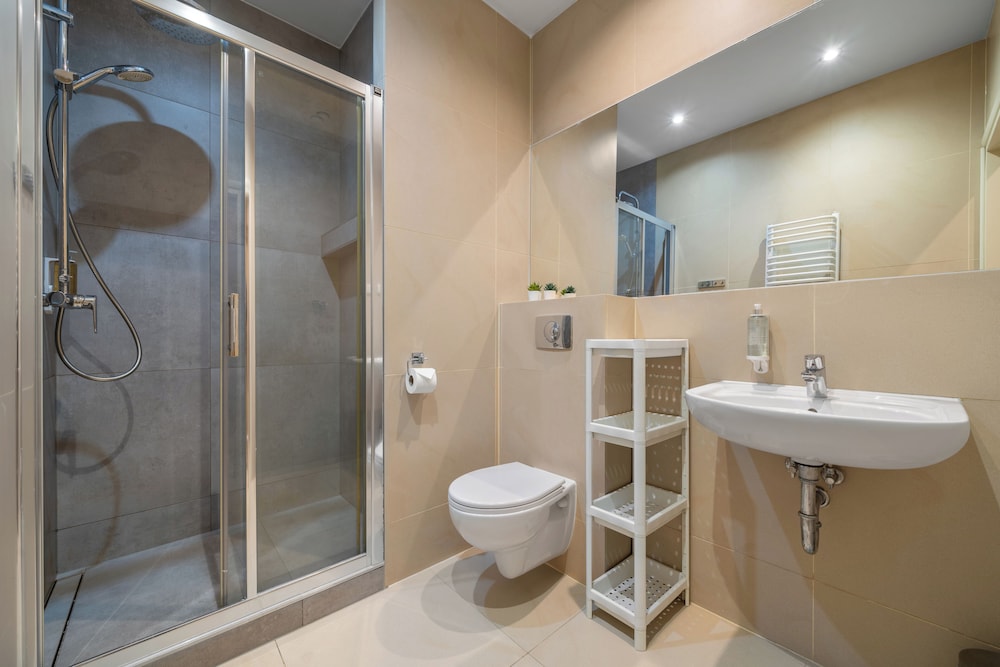 RentPlanet - Apartamenty Brzozowa