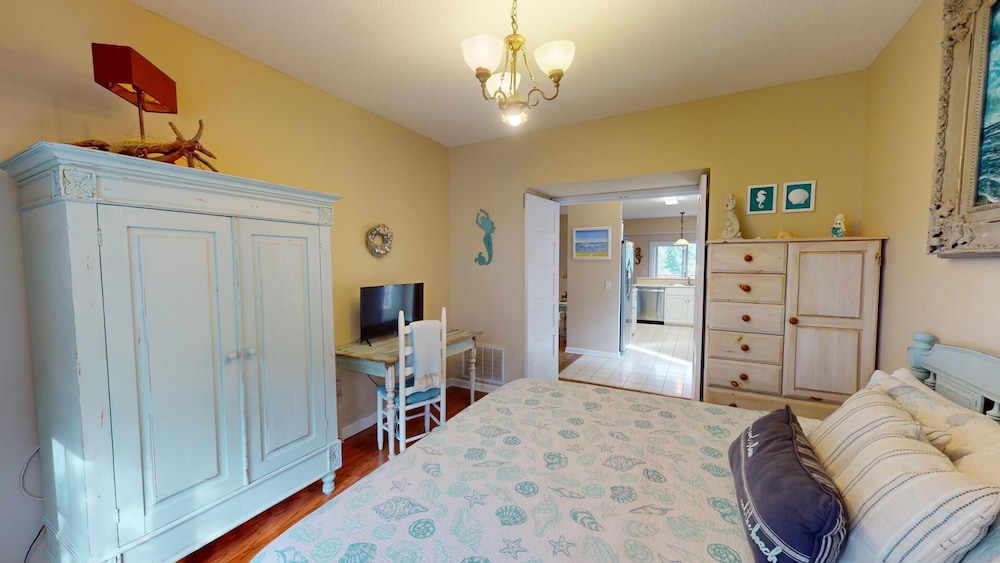 Rest Your Case - 2 Gabby Lane by Tybee Vacation Rentals
