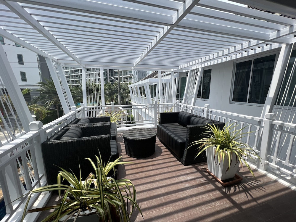 Premium Pool Villas Pattaya
