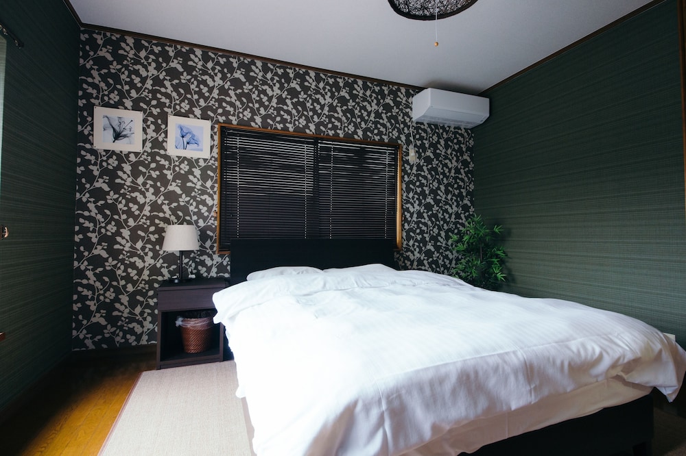 Hiroshima Danbara Guesthouse by EXseed