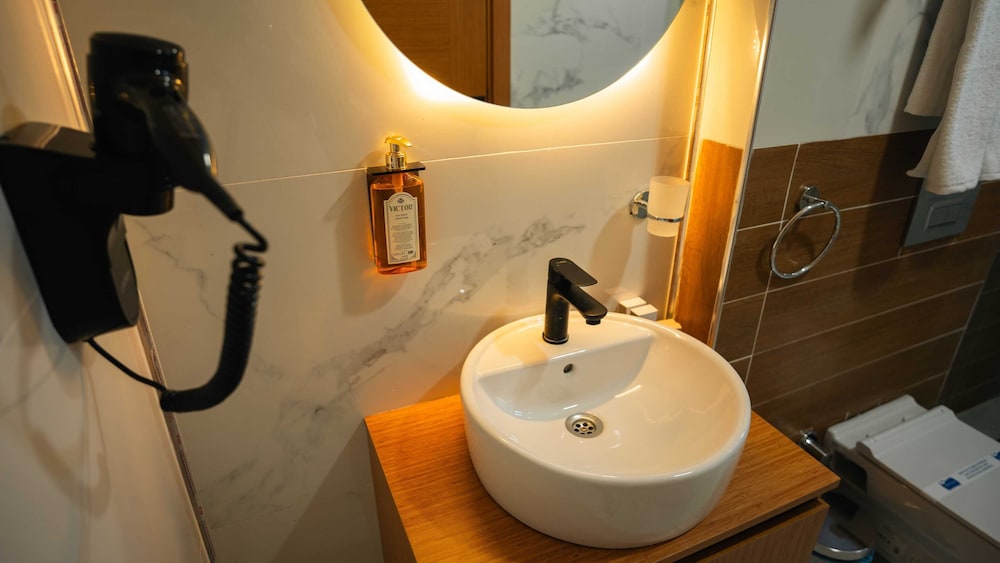 Cip Otel İstanbul - Image 16