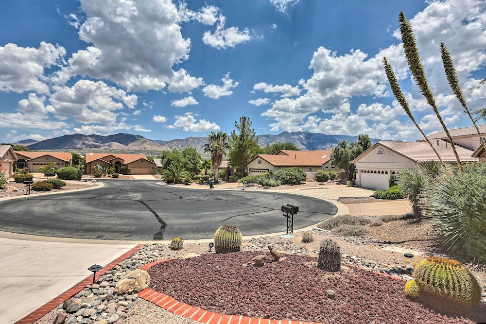 Saddlebrooke Home w/ Private Pool  Amenities - Property Image 1