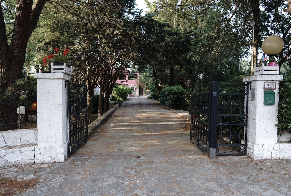 Villa Dan view 3