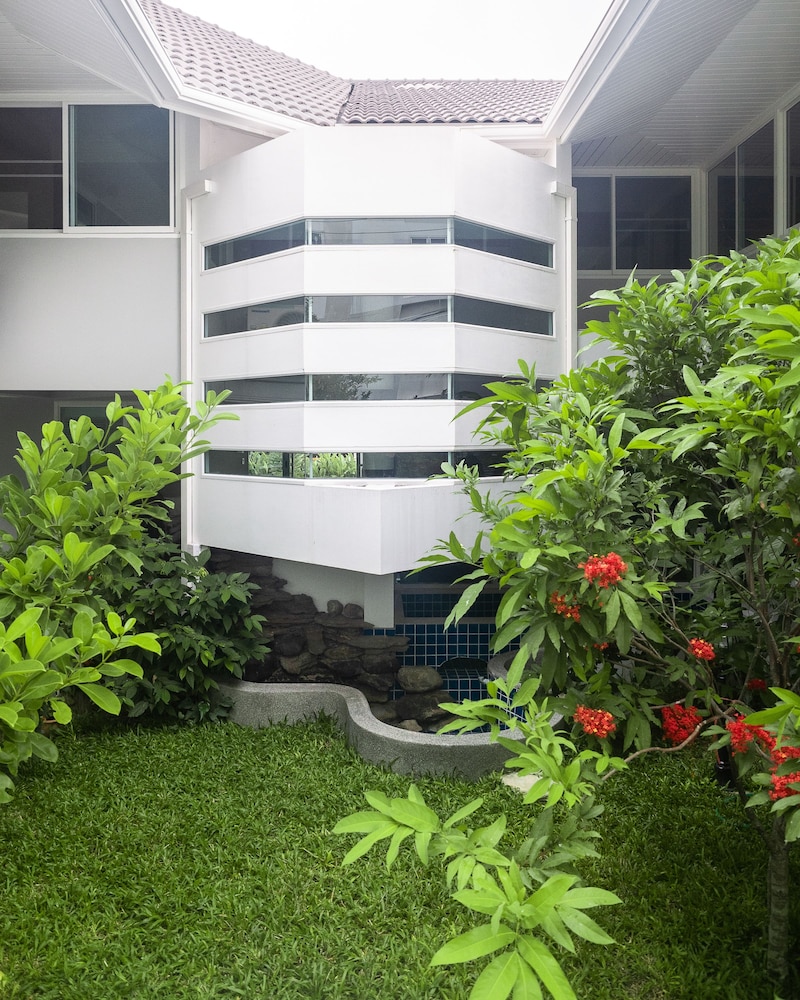 The Restel - Hostel