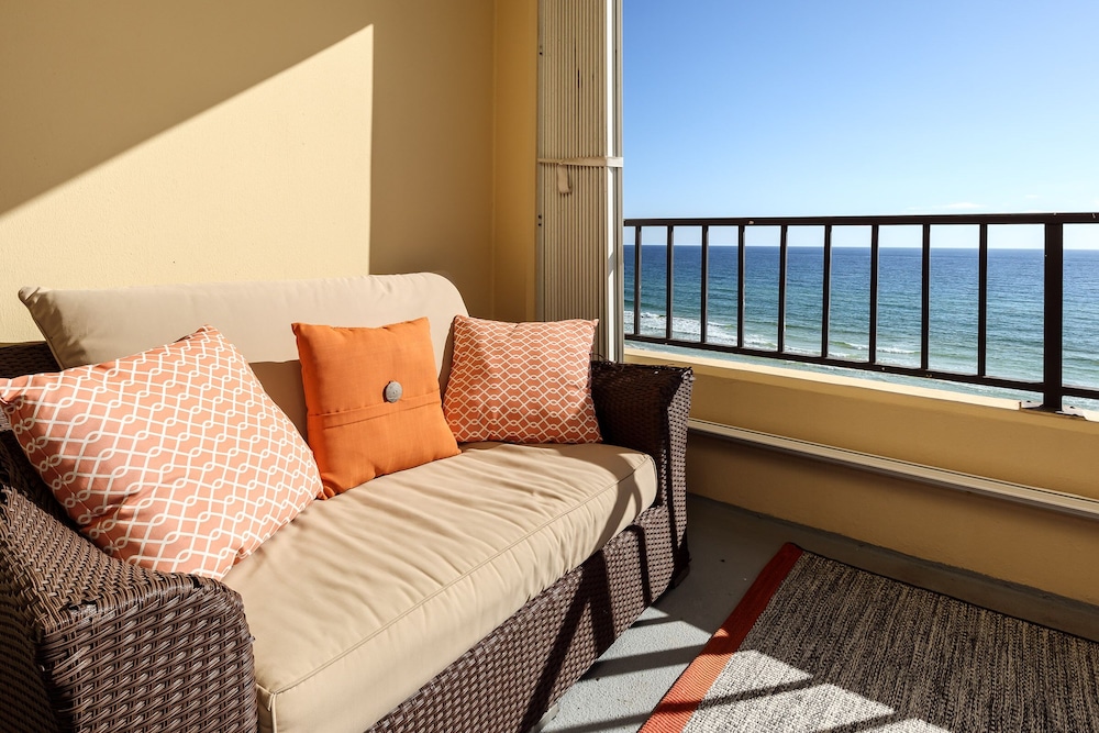 Surf Dweller 703 by Brooks and Shorey Resorts