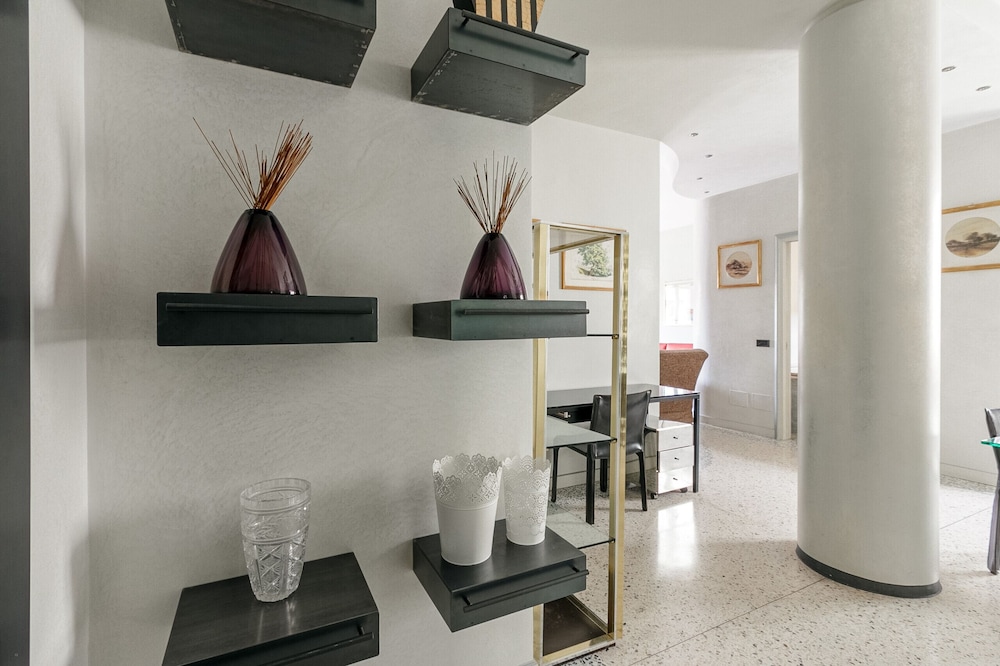 Stylish 1 br Close to Duomo