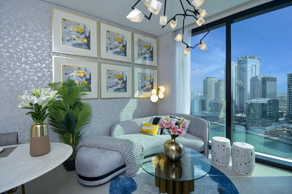Private Beach in a Bnbme Designer Apartment