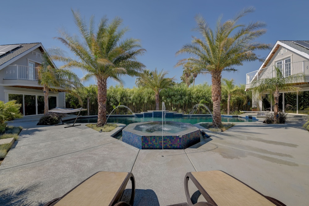 Sanctuary Pond and Pool - Image 5