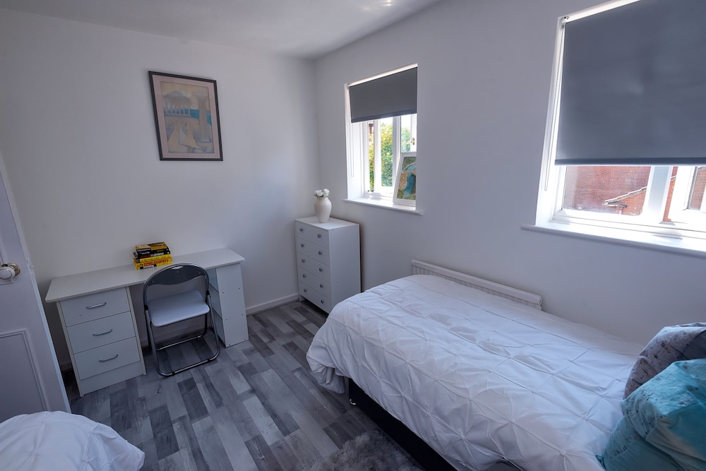 I Love London! A Central 2-bed Home - Sleep 1-4!