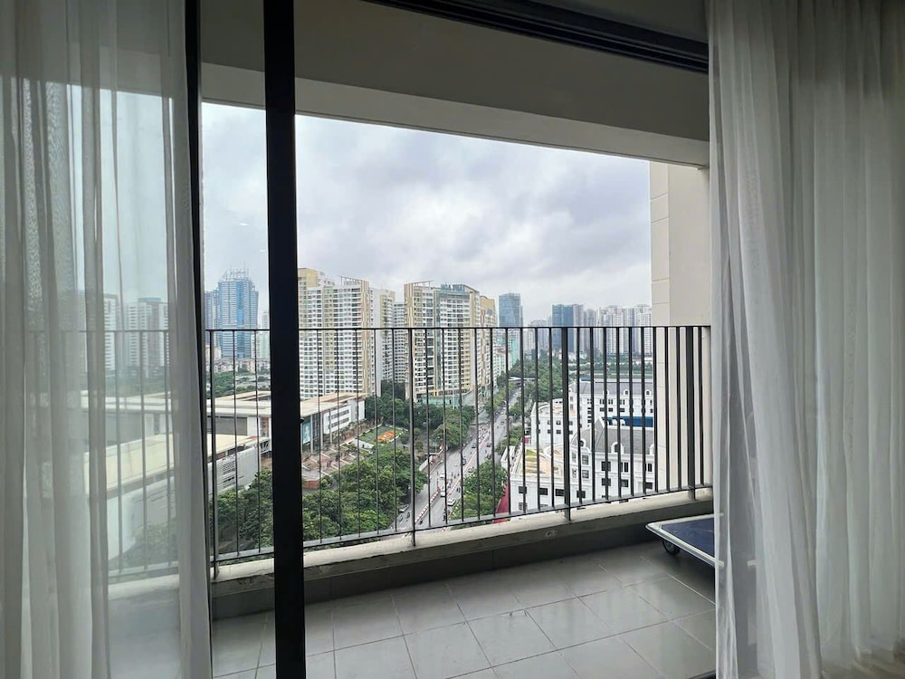 VivaLake Homes - Vinhomes Skylake Pham Hung