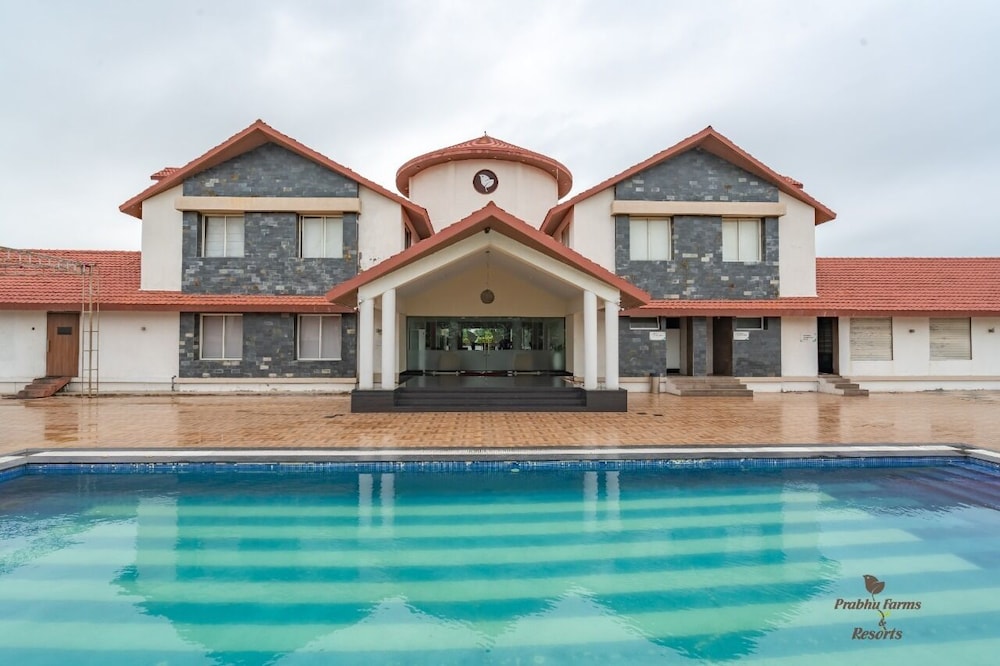 Prabhu Farms & Resorts By King's Kraft view 4
