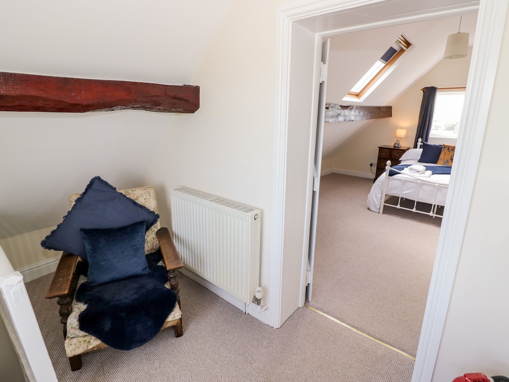 Far Coley Farm and Kilnhurst Log Cabin