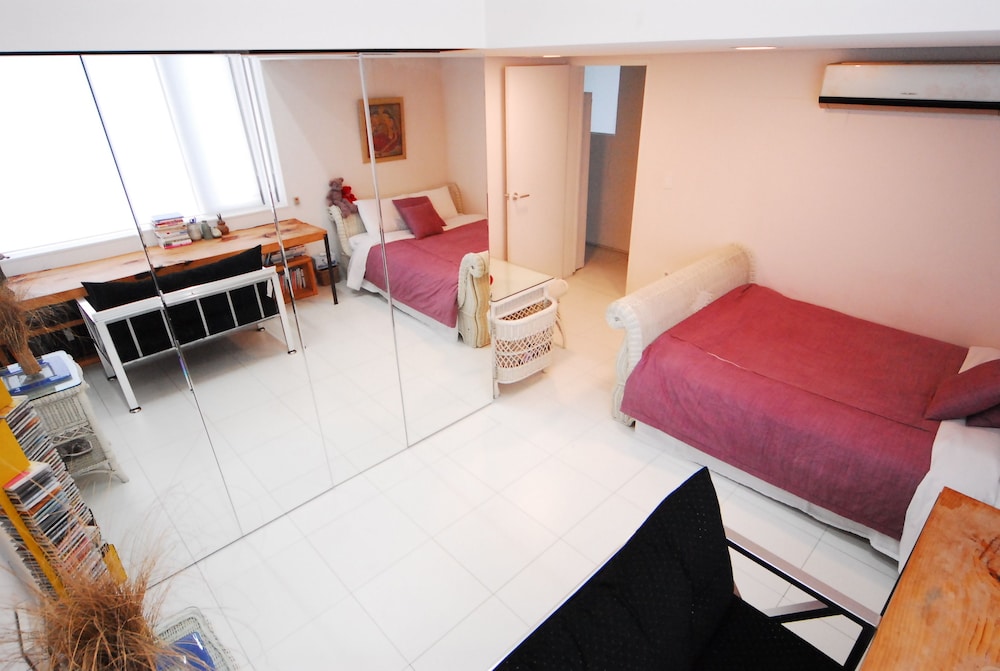 Motif No.1 Guest House