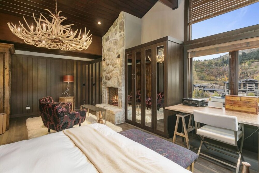 Trail's End Lodge - 4 Bedroom Residence w/ Spa #13 4 Condo